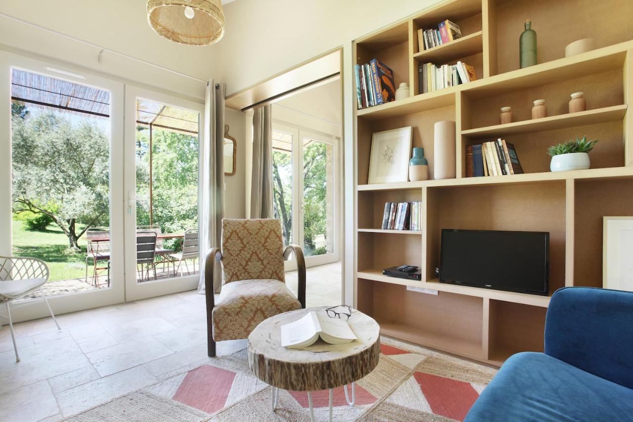 Hotel Domaine Les Petites Vaines Goult Zimmer foto